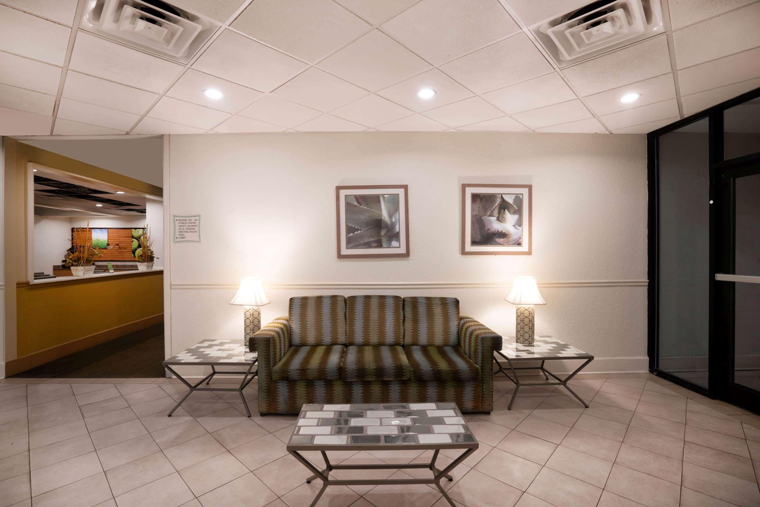 La Quinta By Wyndham Nashville Airport/Opryland Экстерьер фото