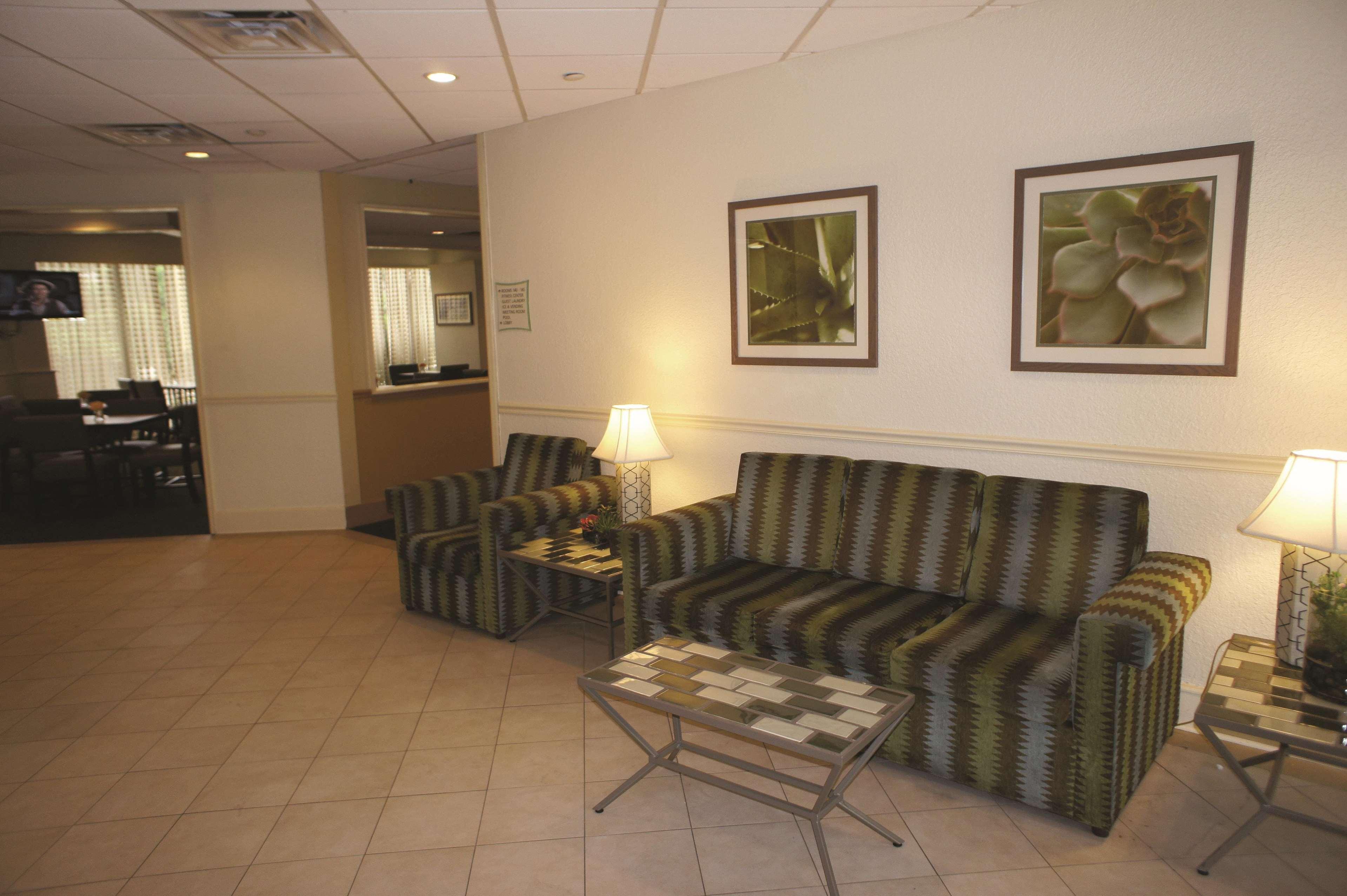 La Quinta By Wyndham Nashville Airport/Opryland Экстерьер фото